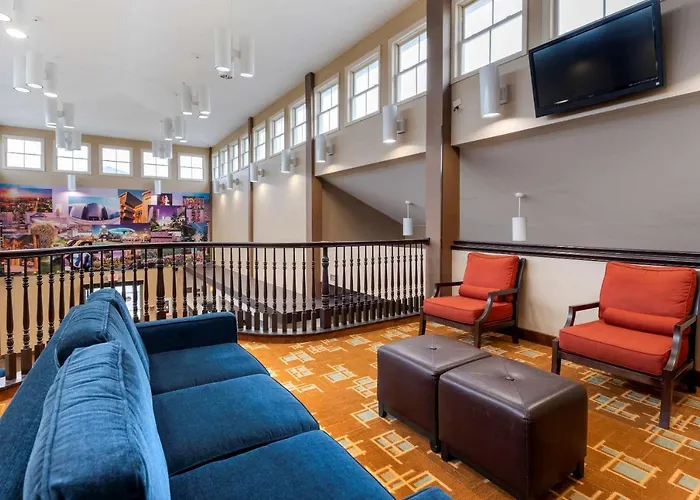 Comfort Expo Center Hotel